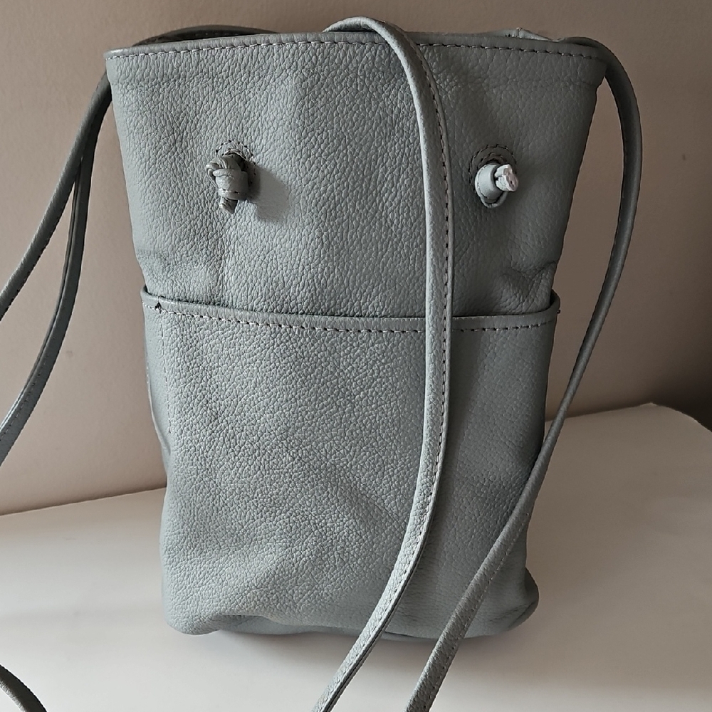 BOEJACK DESIGN LIGHTLY GRAY LEATHER BAG (New $144)